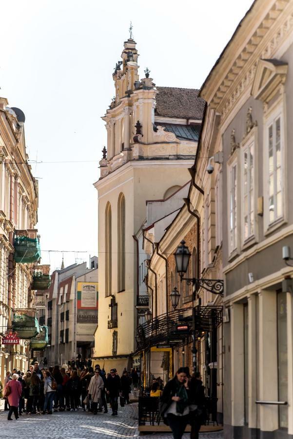 Appartamento Antique Old Town Studio By Urban Rent Vilnius Esterno foto